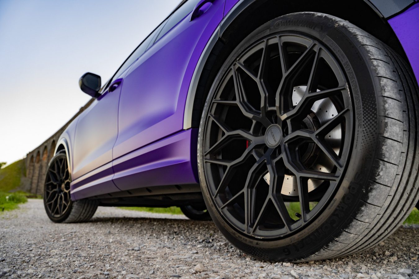 Audi-RSQ8-Riviera-RF108