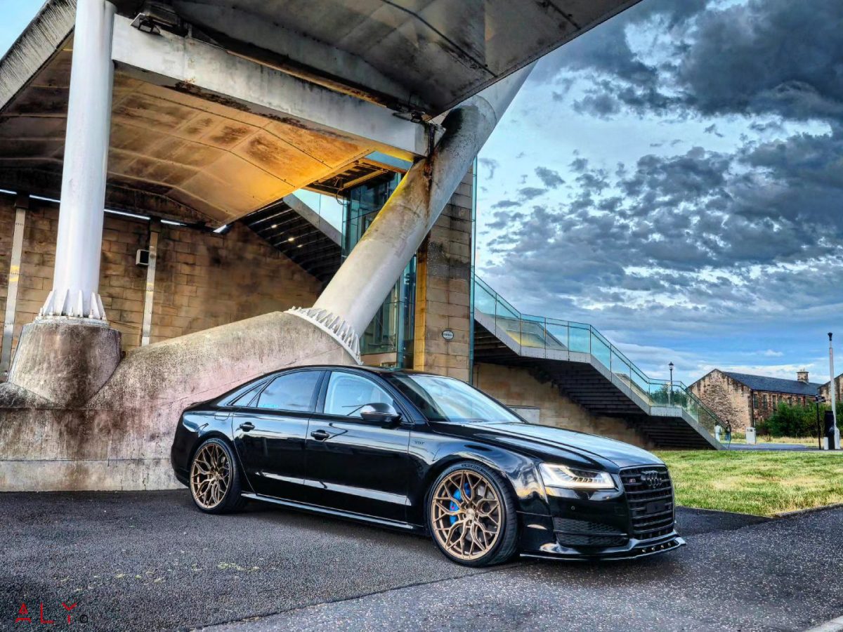 Audi S8 D4 Riviera RF108 Bronze 22x10_5