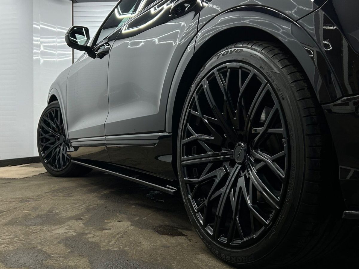 Audi SQ8 Riviera RV131