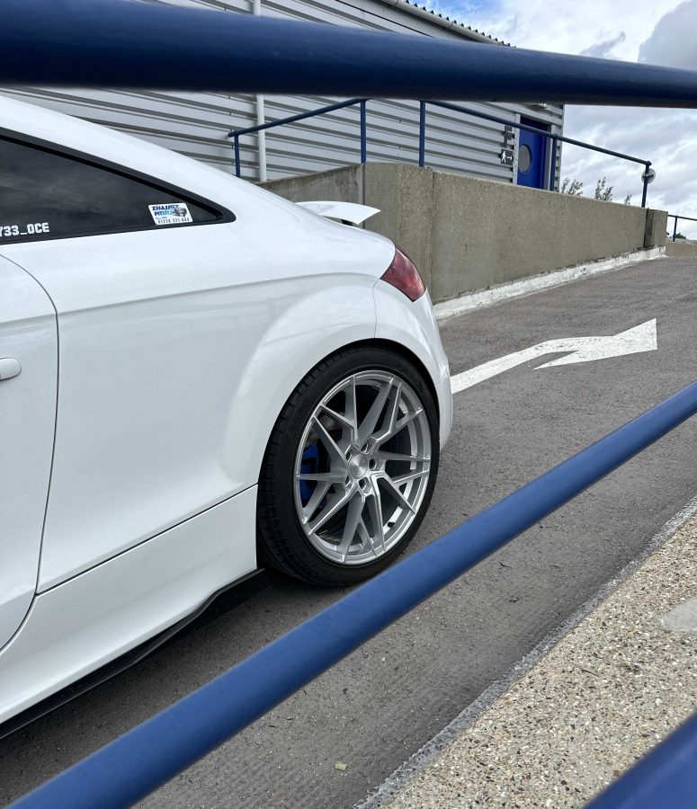 Audi TT MK2 8J Riviera RF106 Silver Polished