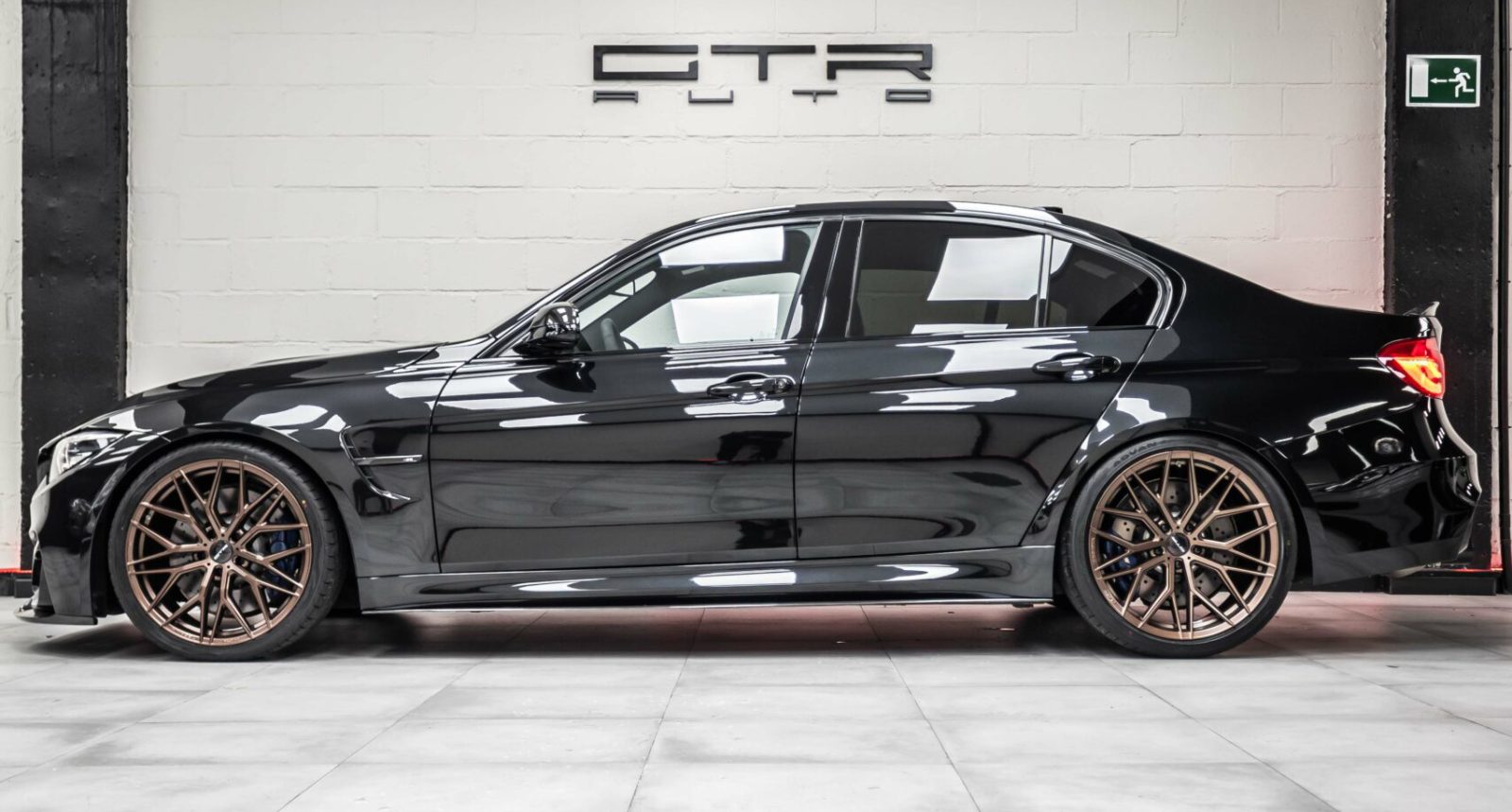 BMW M3 Riviera RF101