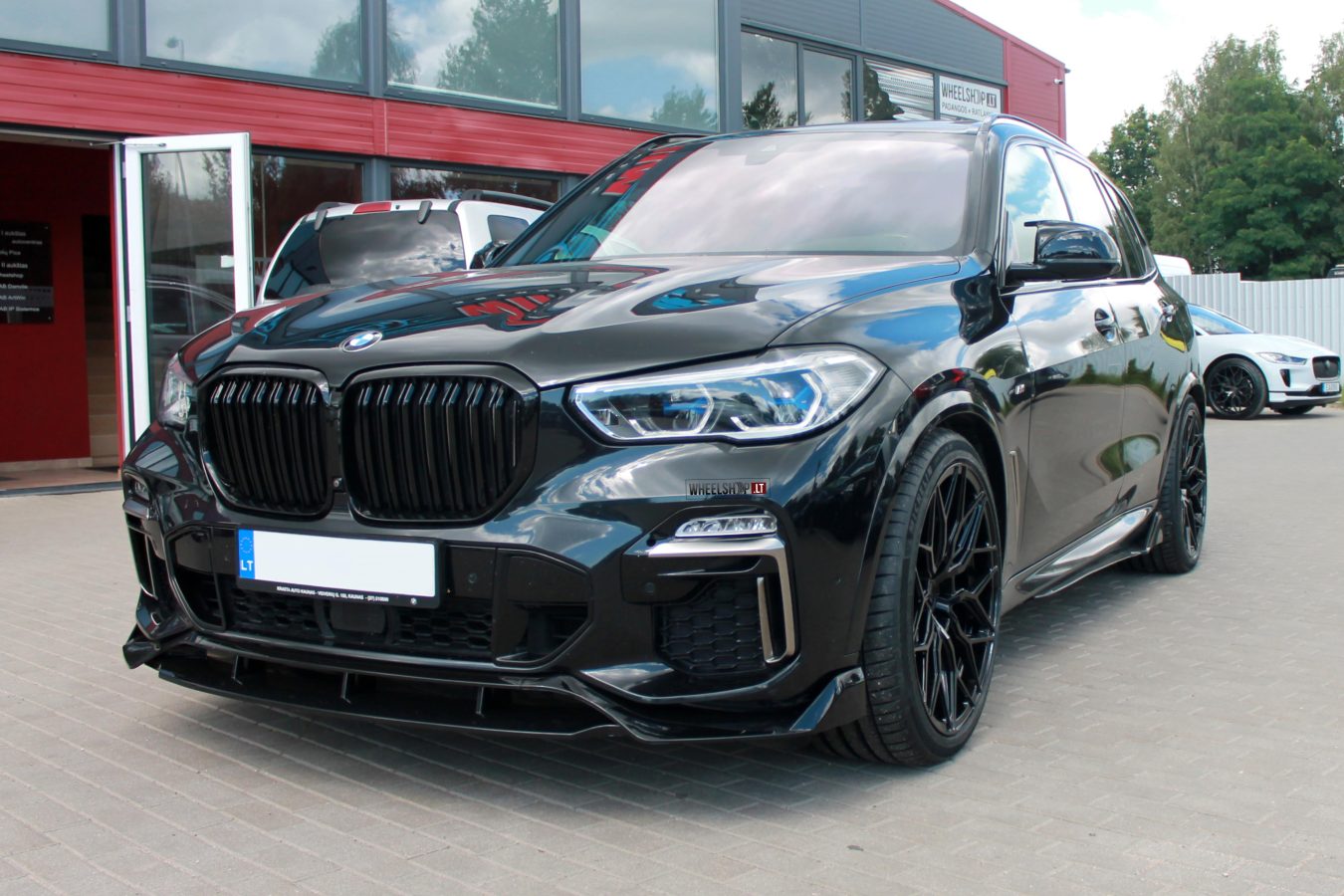 BMW X5 M50 G05 22 inch Riviera RF108 GB