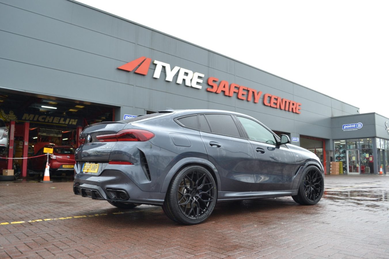 BMW X6 30d M Sport Riviera RF108 GB