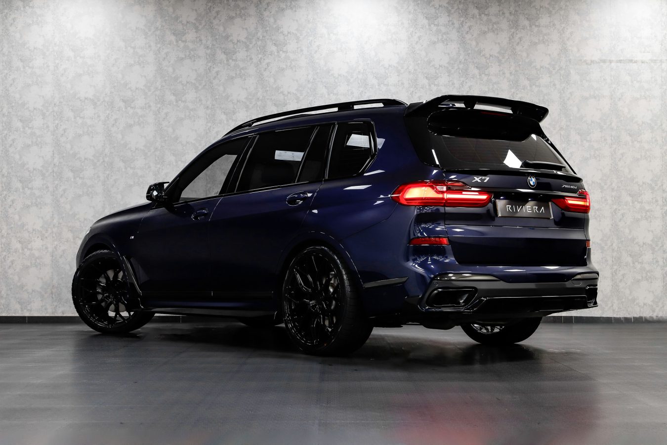 BMW X7 40d G07 Riviera RF108 GB