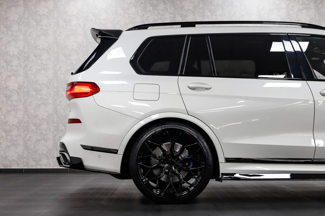 BMW X7 40d M Sport G07 Riviera RF108 GB