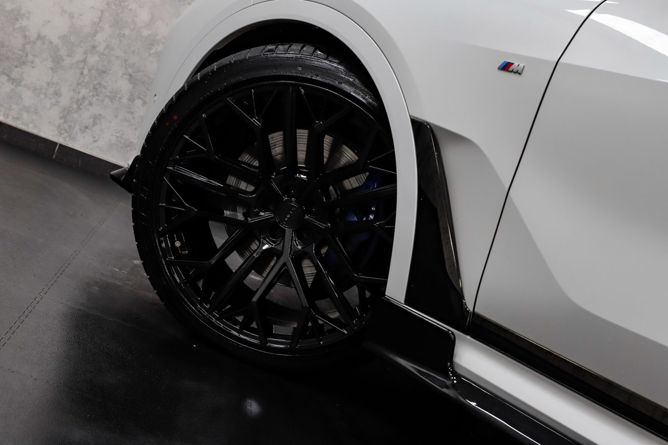 BMW X7 40d M Sport G07 Riviera RV198 GB