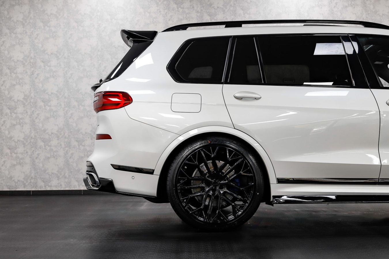 BMW X7 40d M Sport G07 Riviera RV198 GB