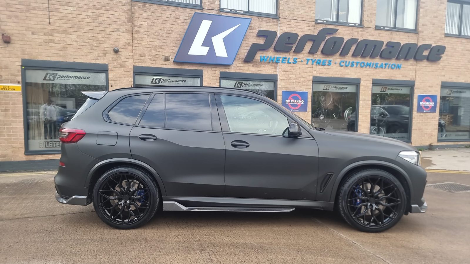 BMW X7 Riviera RF108