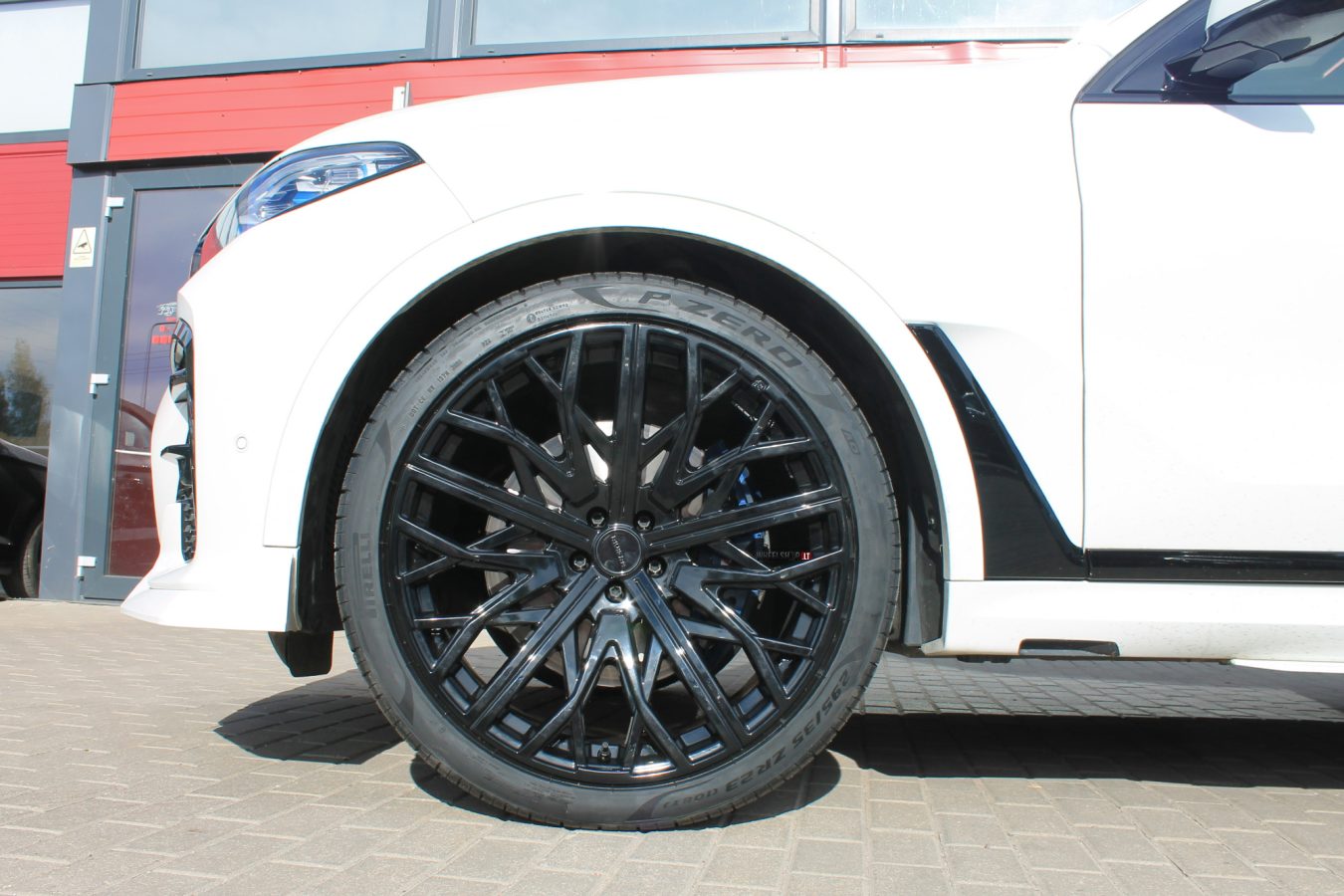 BMW X7 Riviera RV131 GB