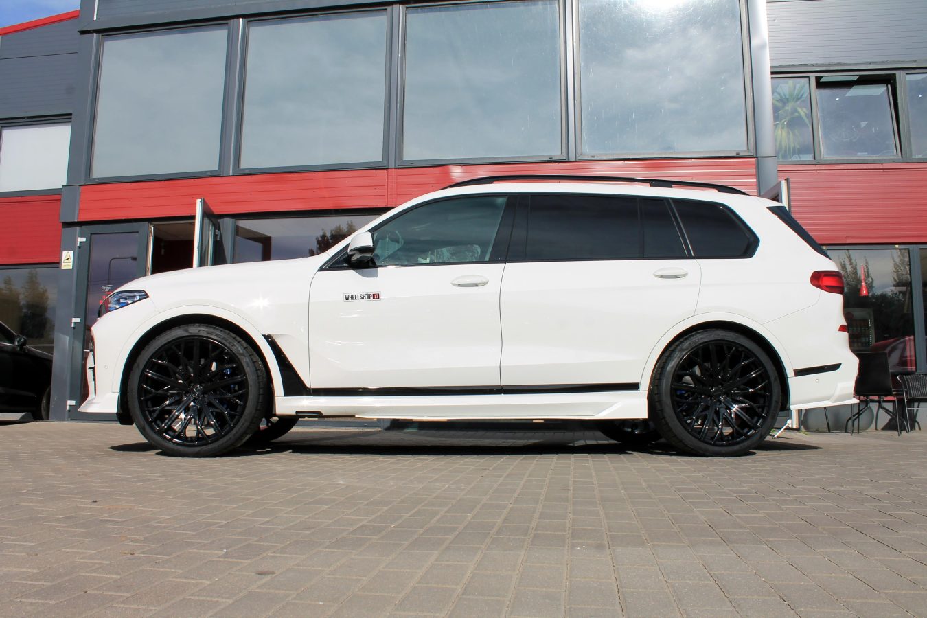 BMW X7 Riviera RV131 GB