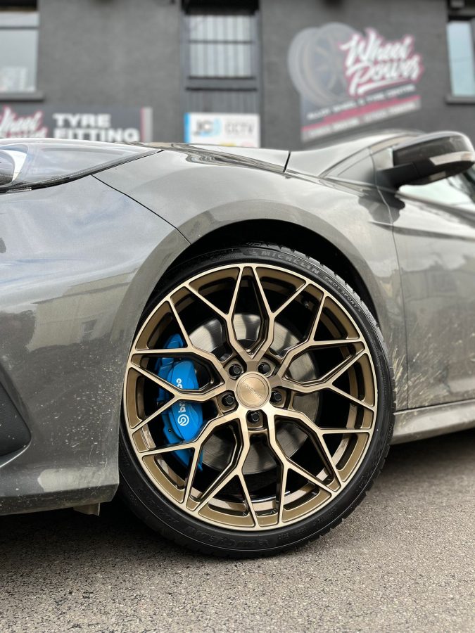 Ford Focus RS MK3 Riviera RF108 Bronze Double Dark Tint
