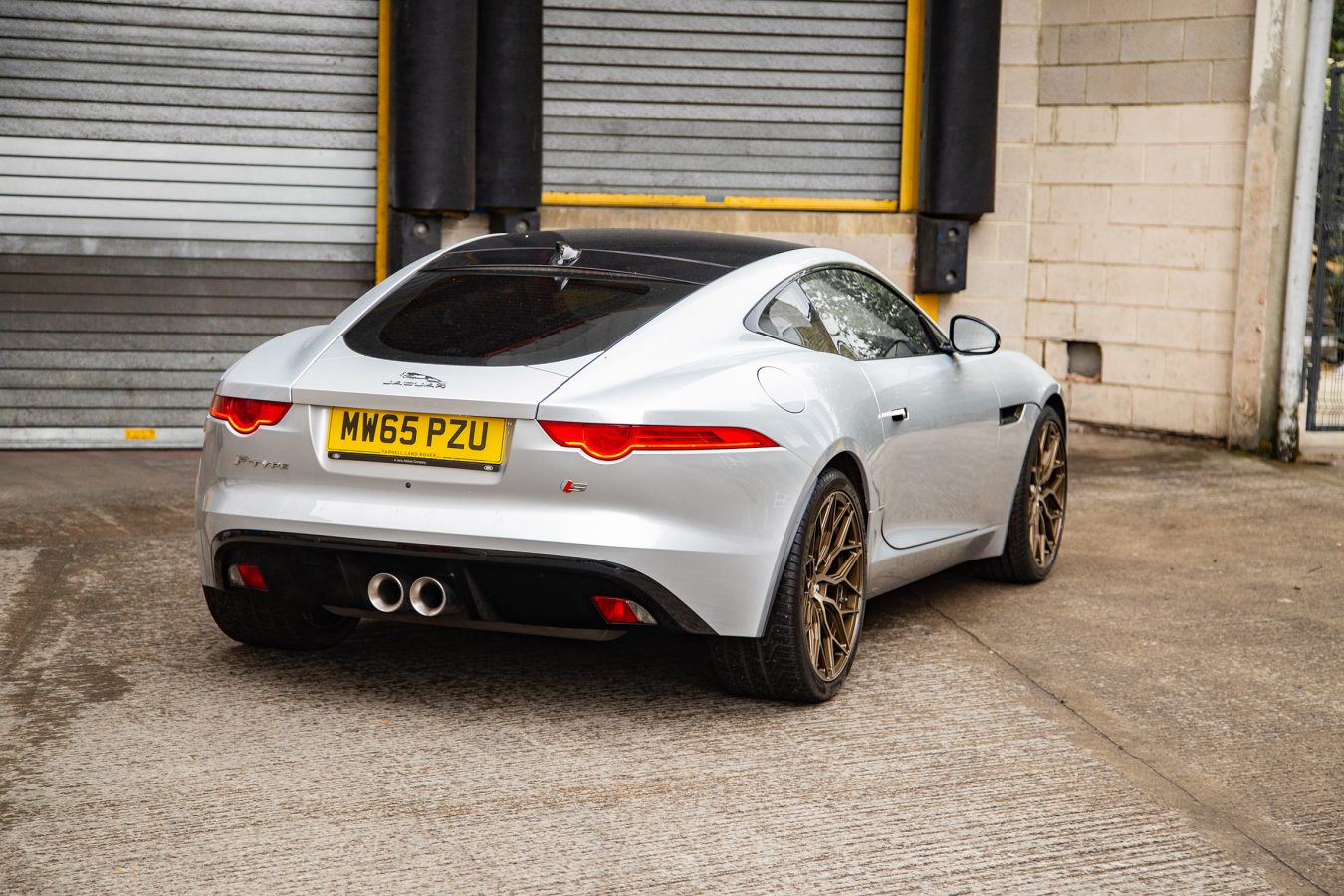 Jaguar F-Type Riviera RF108 Bronze