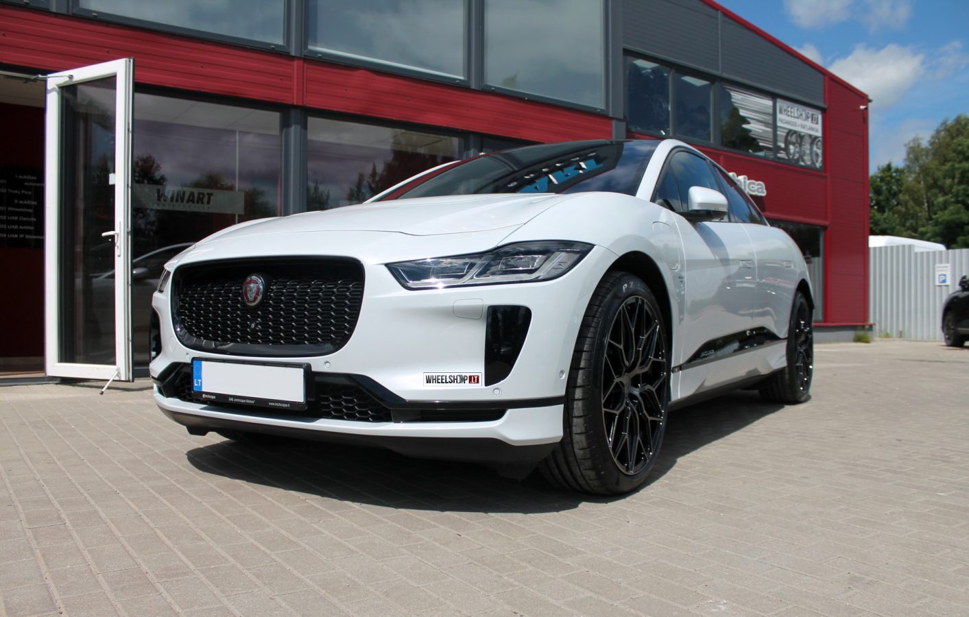 Jaguar I-Pace Riviera RF108 BPDT