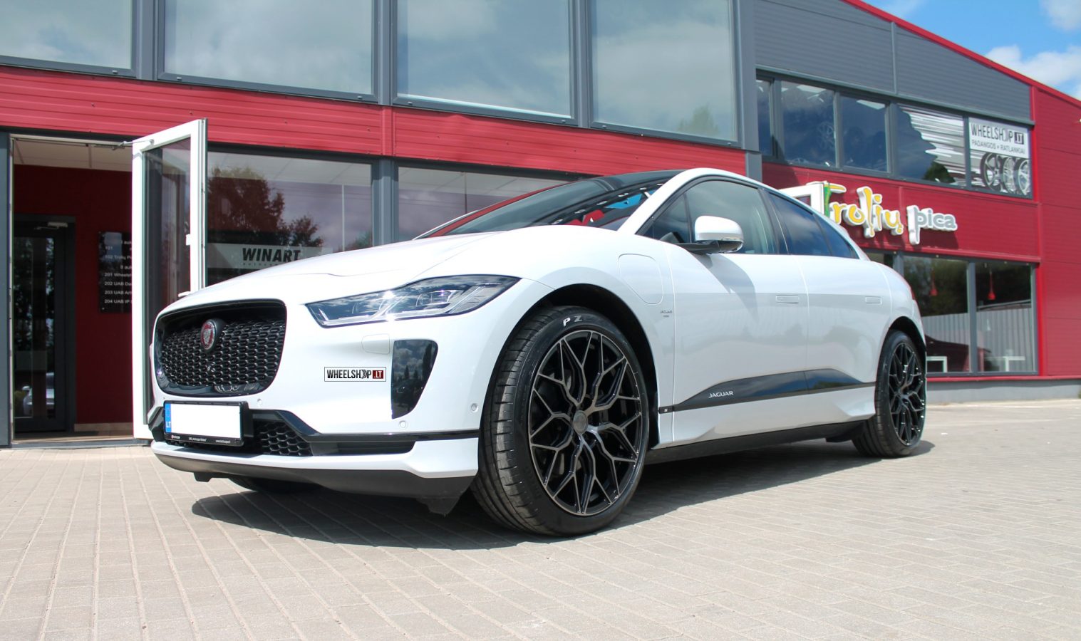 Jaguar I-Pace Riviera RF108 BPDT