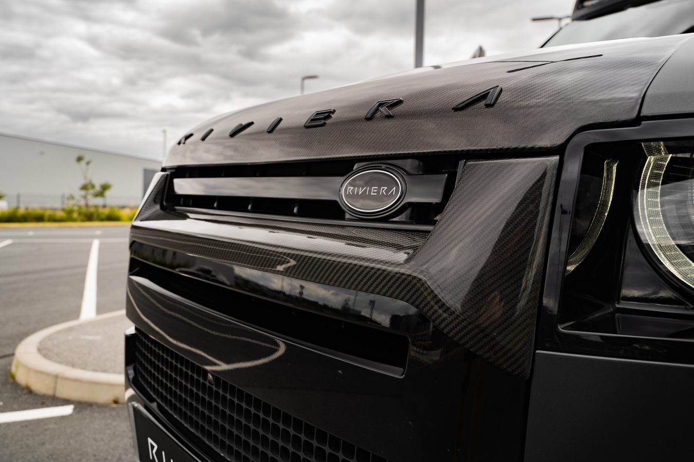 Land Rover Defender 110 Riviera RV131 GB