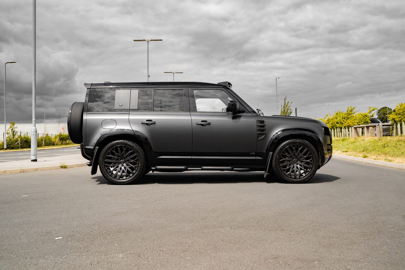 Land Rover Defender 110 Riviera RV131 GB