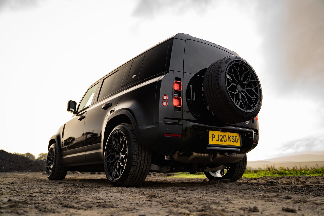 Land Rover Defender 110 Riviera RF108