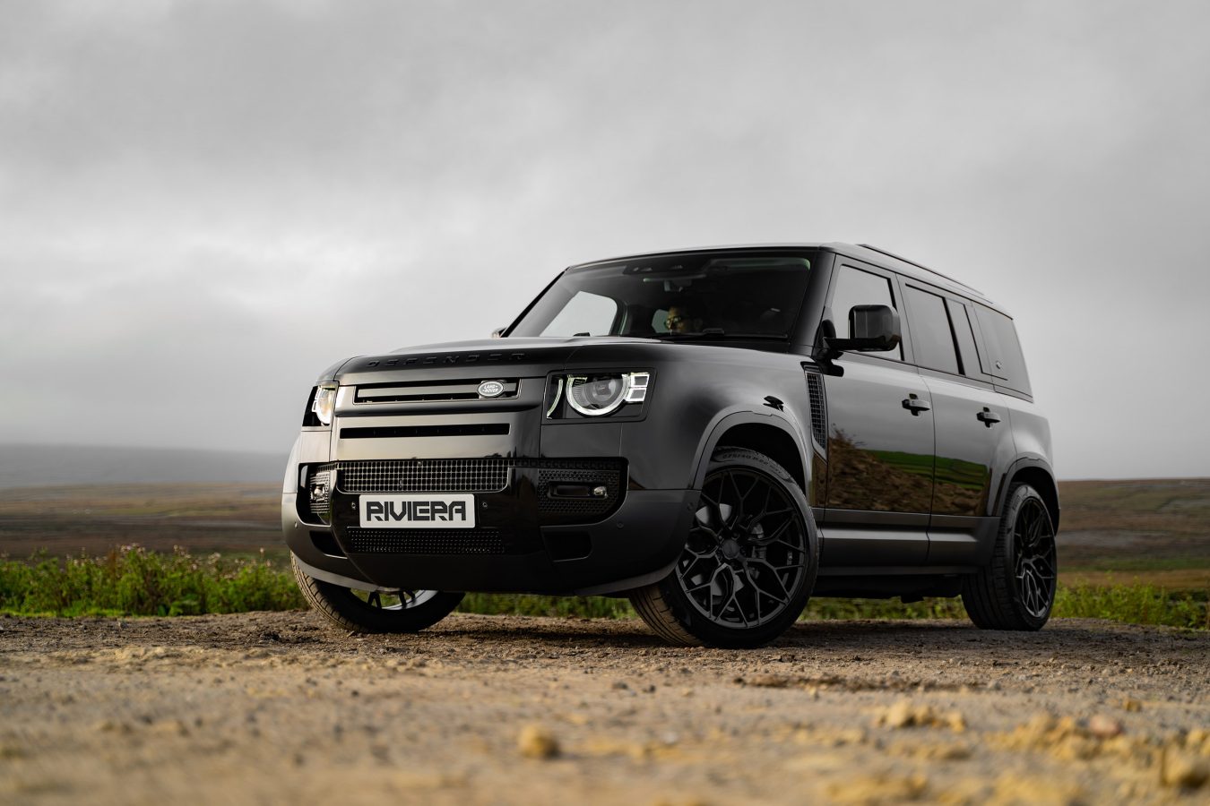 Land Rover Defender 110 Riviera RF108