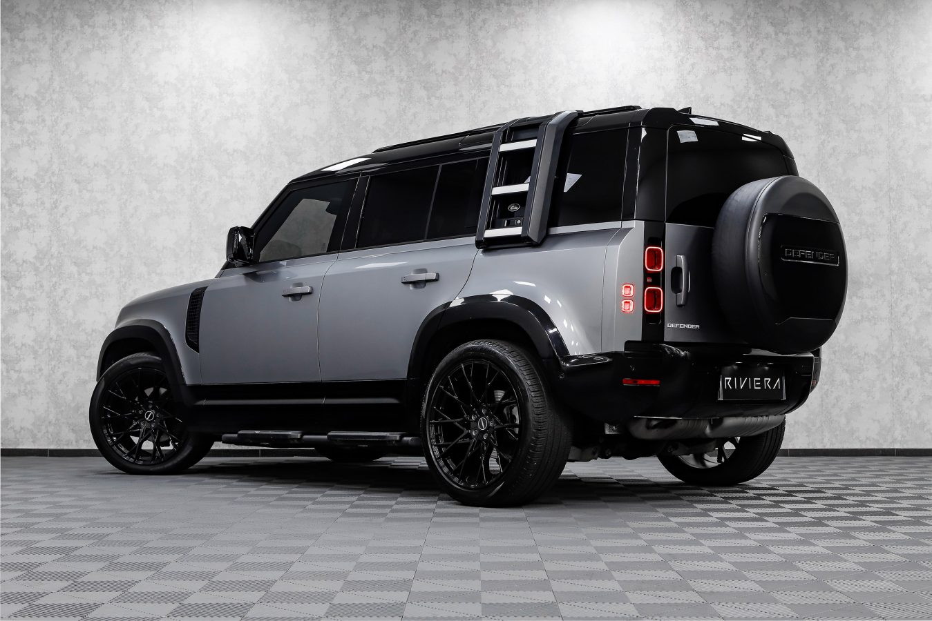Land Rover Defender 110 Riviera RV197 Gloss Black