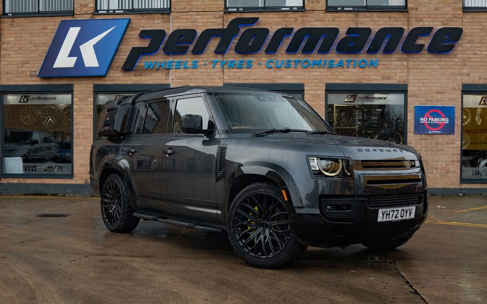 Land Rover Defender 130 Riviera RV131 GB