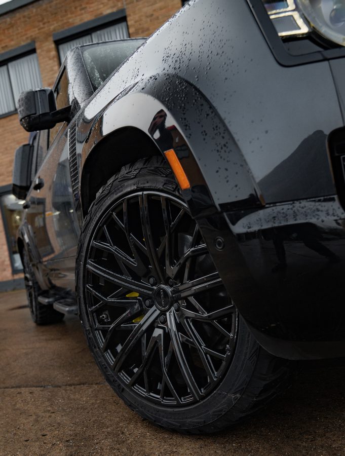 Land Rover Defender 130 Riviera RV131 GB