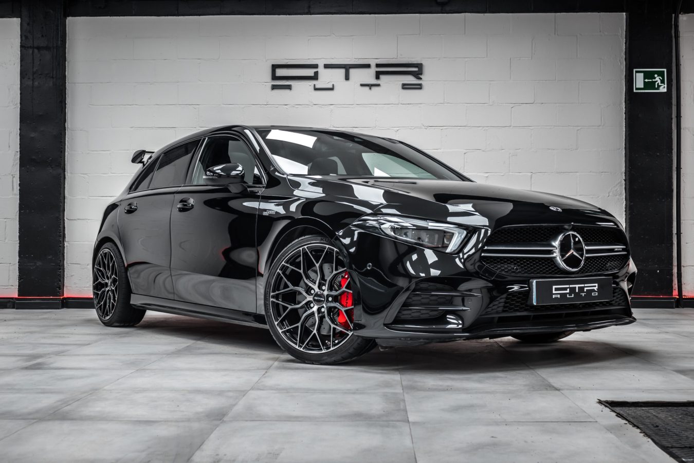 Mercedes A35 Riviera RF108 BPDT