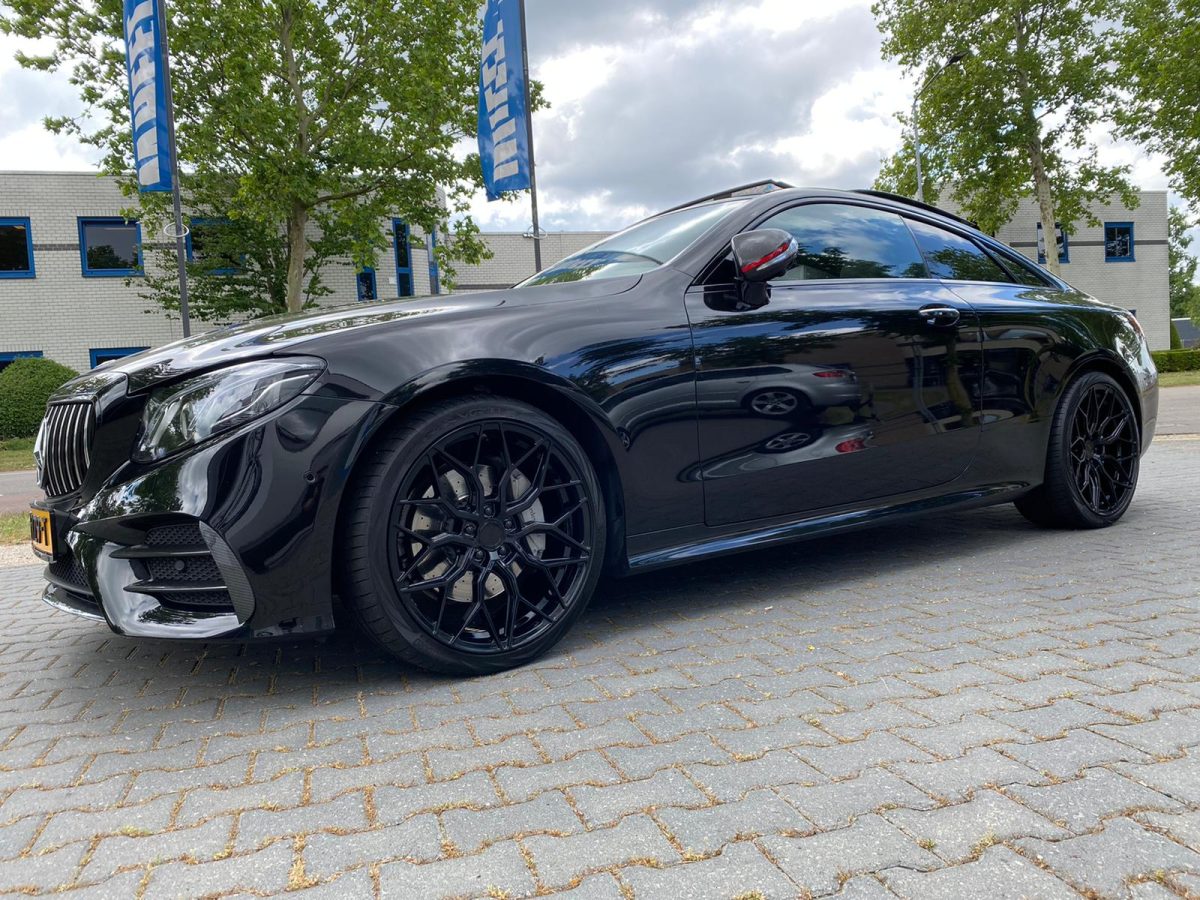 Mercedes C-Class Riviera RF108 GB