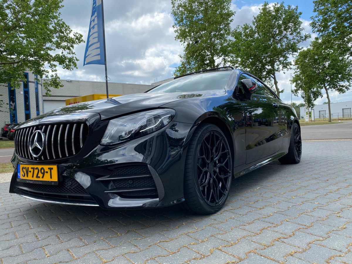 Mercedes C-Class Riviera RF108 GB