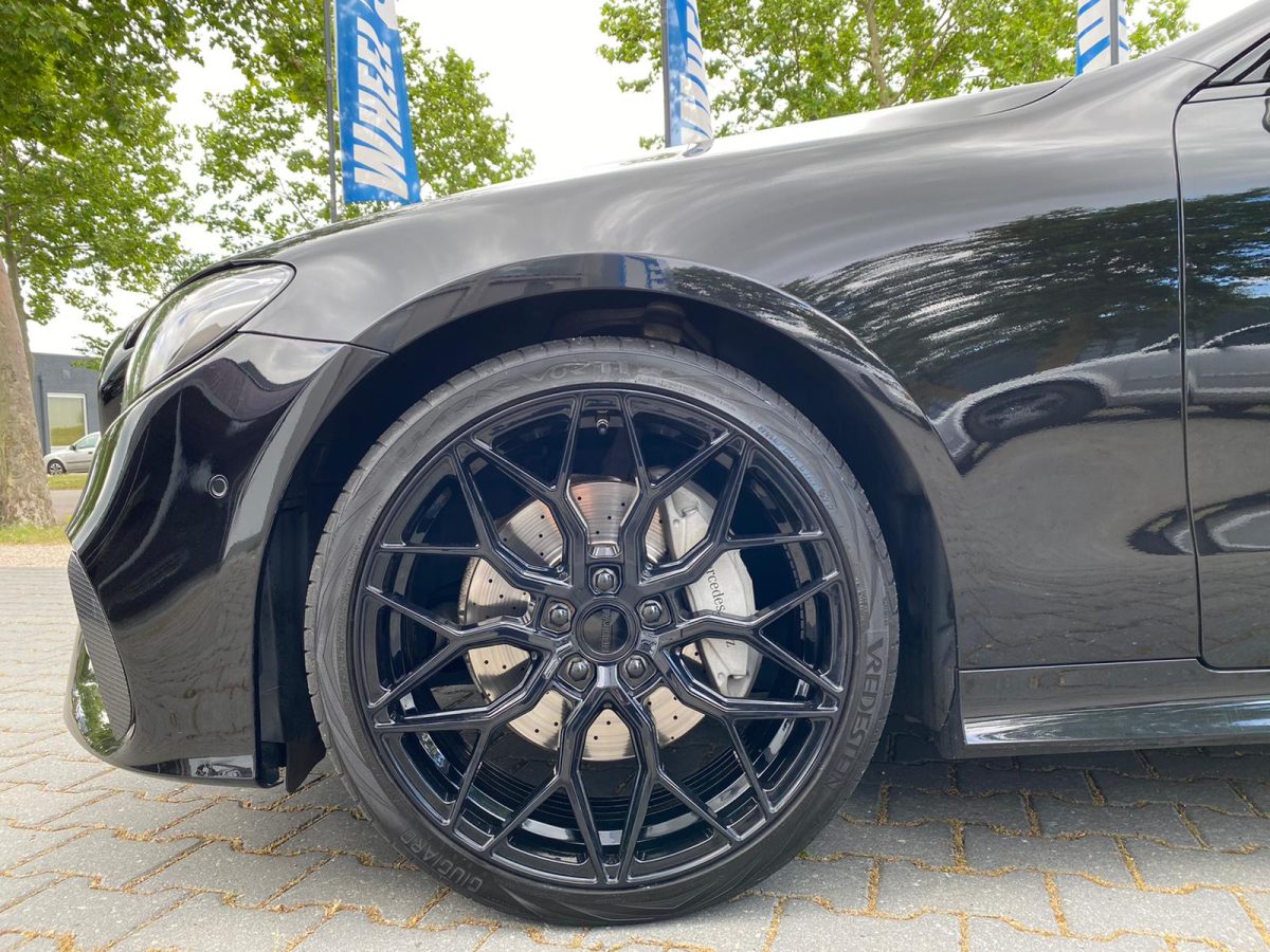 Mercedes C-Class Riviera RF108 GB