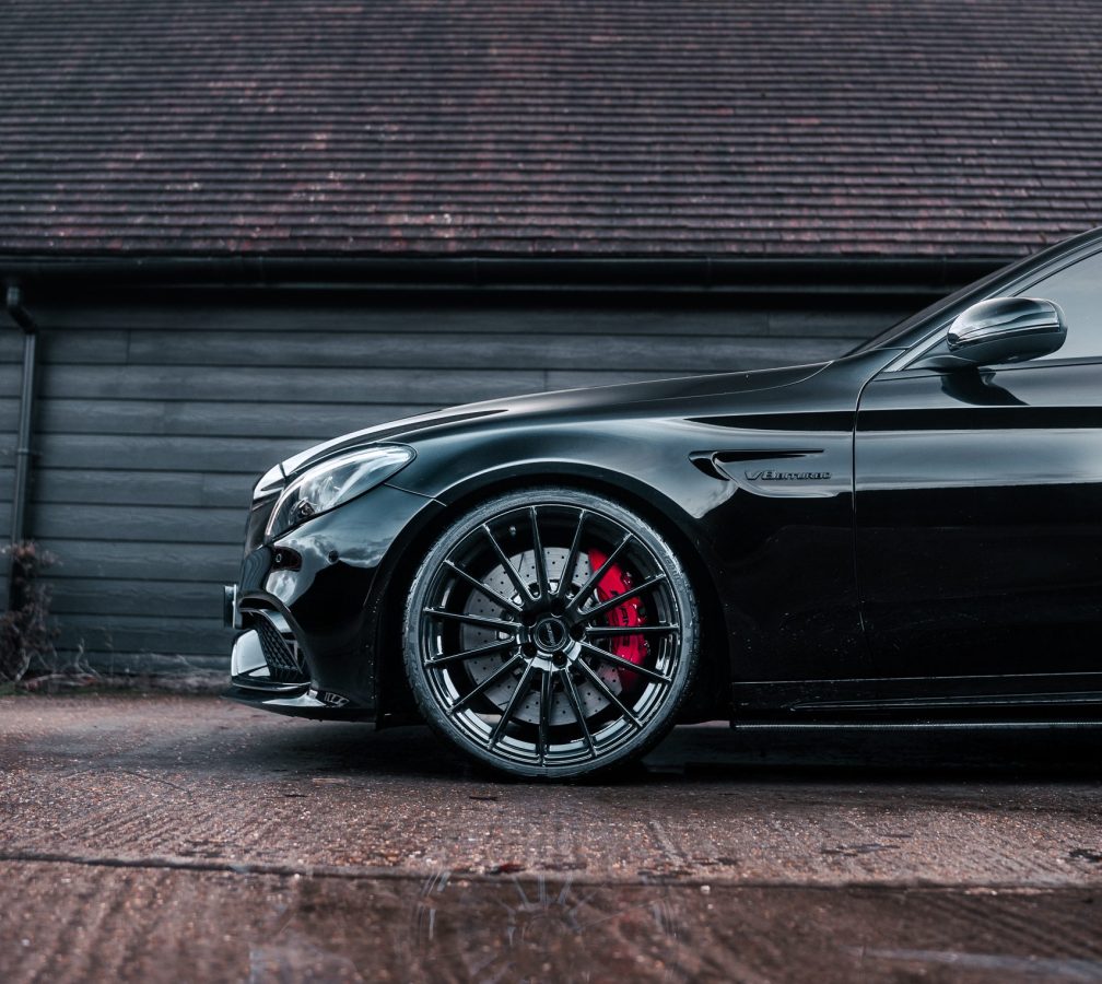 Mercedes C63 Saloon Riviera RF105