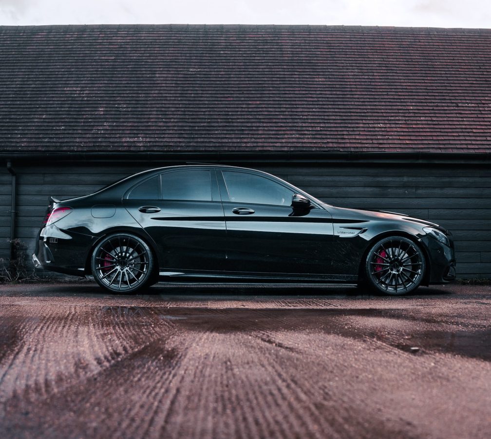 Mercedes C63 Saloon Riviera RF105