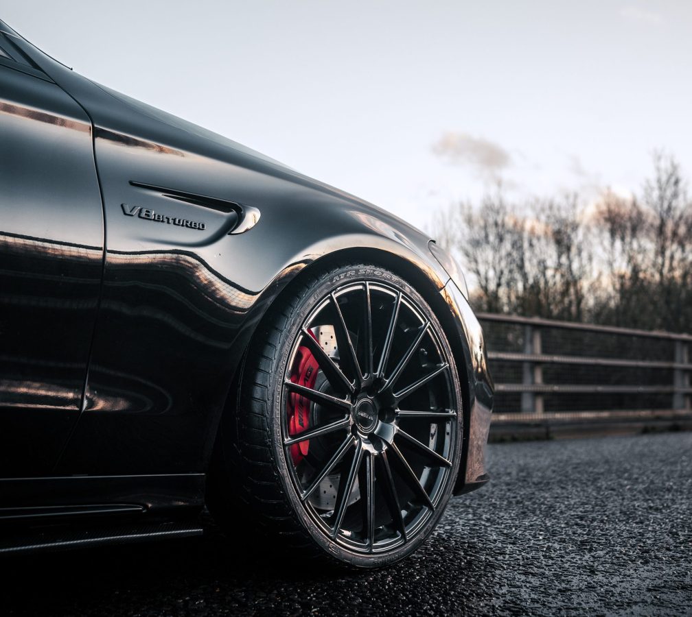 Mercedes C63 Saloon Riviera RF105