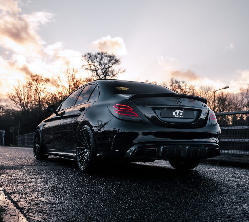 Mercedes C63 Saloon Riviera RF105