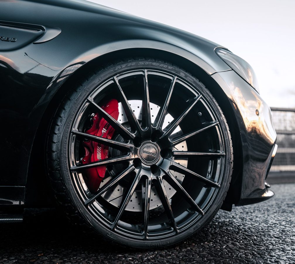 Mercedes C63 Saloon Riviera RF105