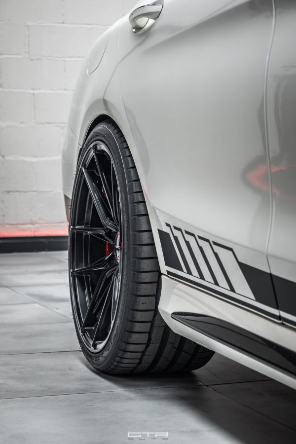 Mercedes C63 Saloon Riviera RF107 GB