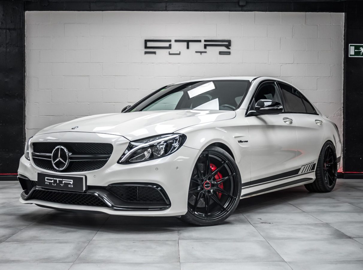 Mercedes C63 Saloon Riviera RF107 GB