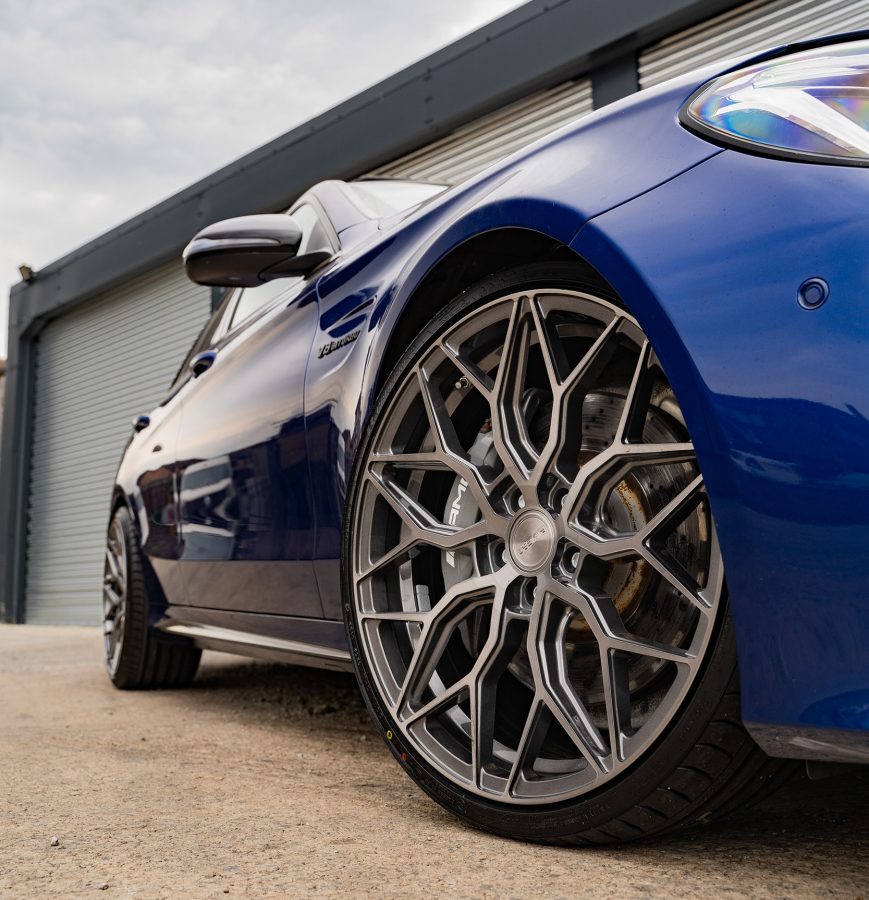 Mercedes C63 Saloon Riviera RF108