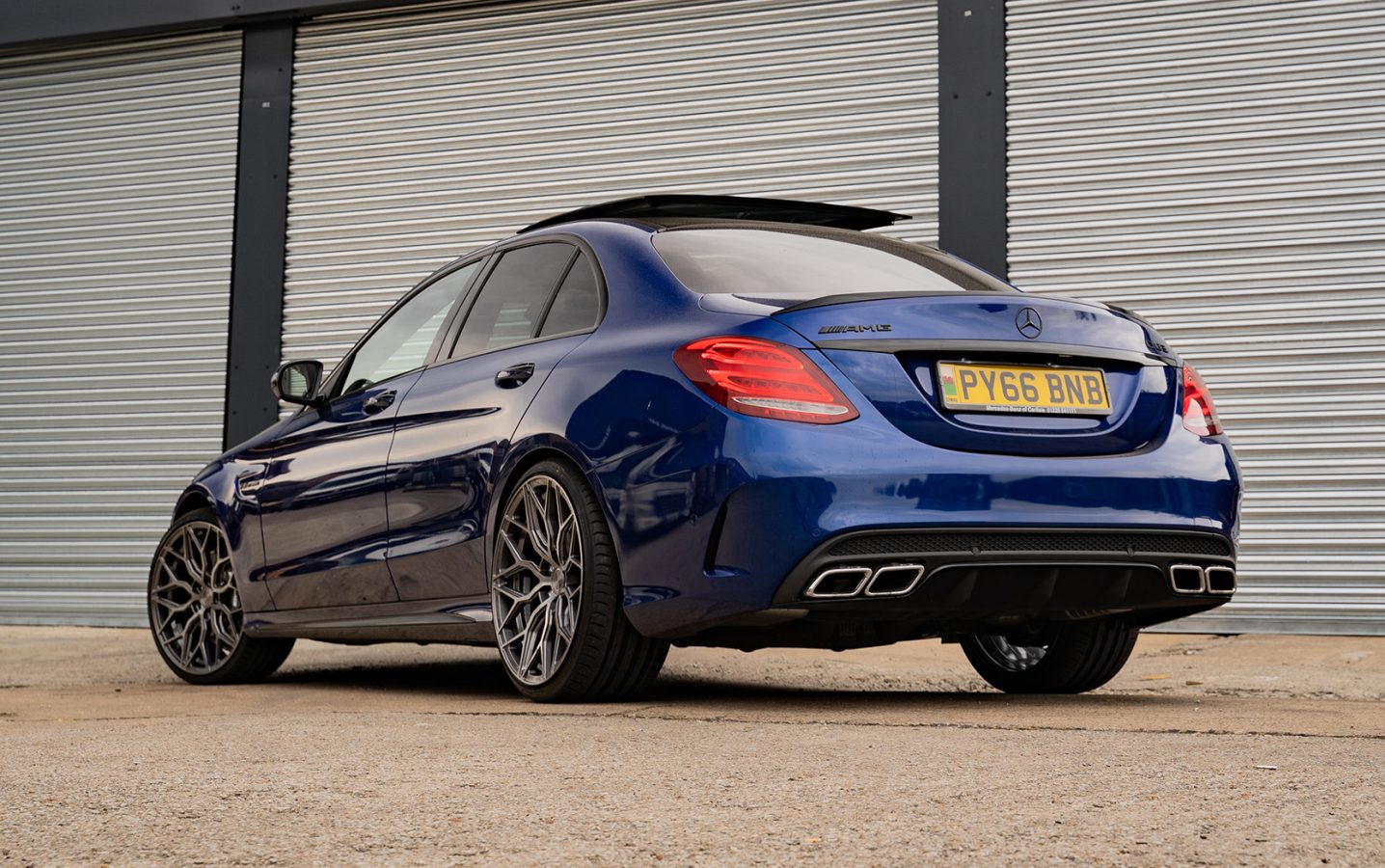 Mercedes C63 Saloon Riviera RF108