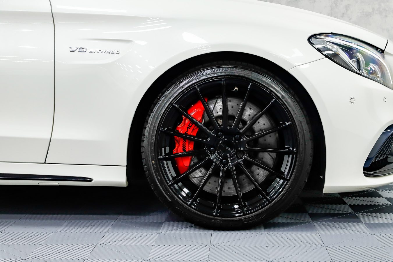 Mercedes C63s Estate Riviera RF105