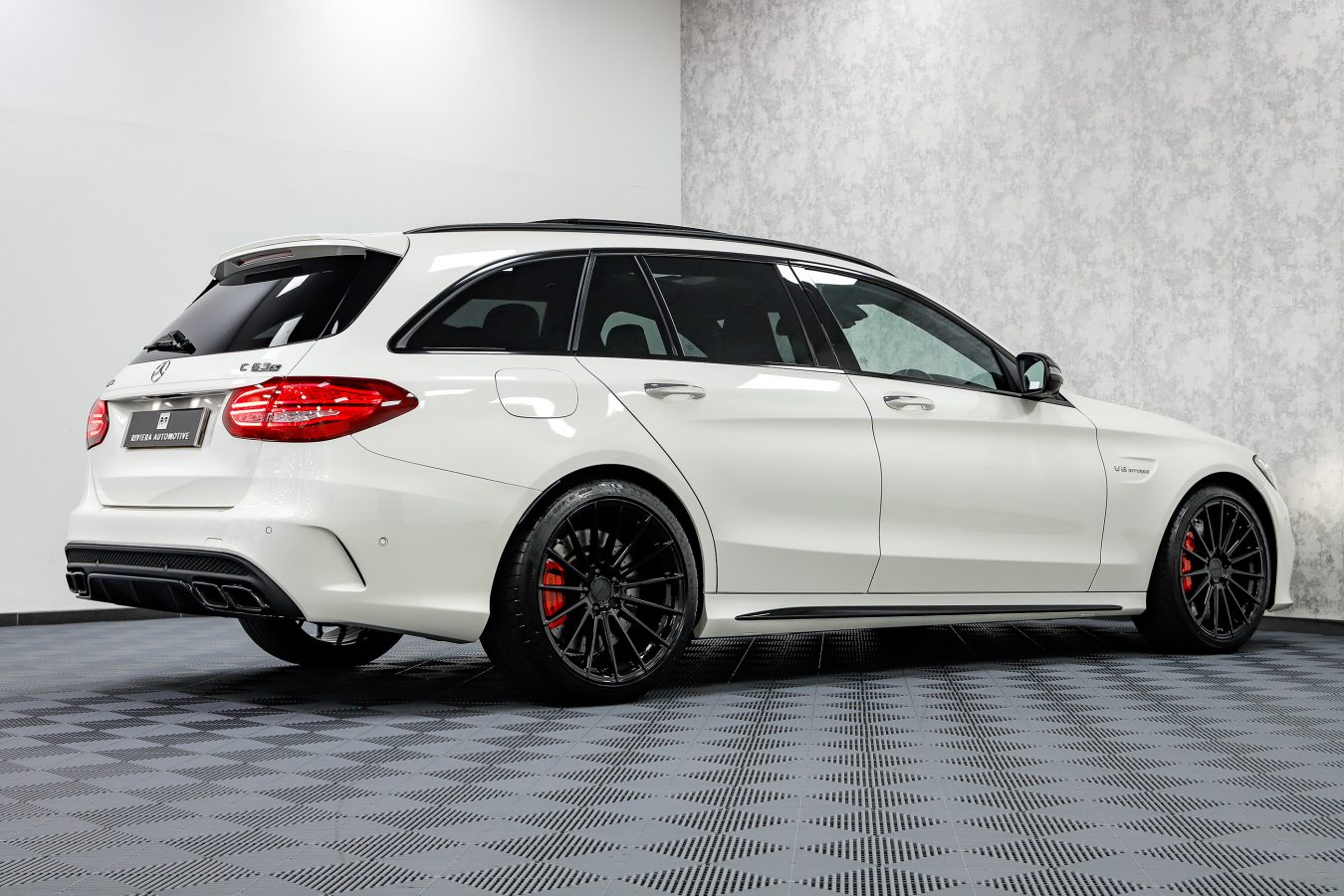 Mercedes C63s Estate Riviera RF105