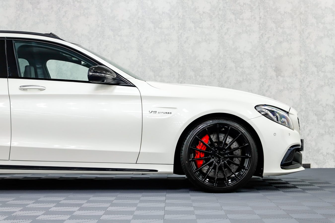 Mercedes C63s Estate Riviera RF105