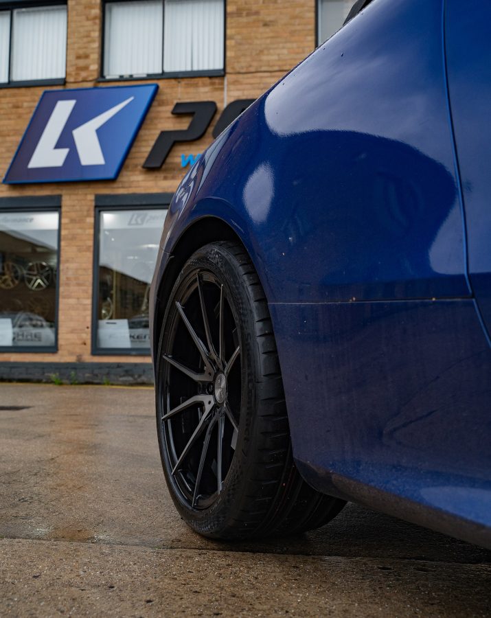 Mercedes E-Class E220d Convertible Riviera RV193 Black Polished Dark Tint