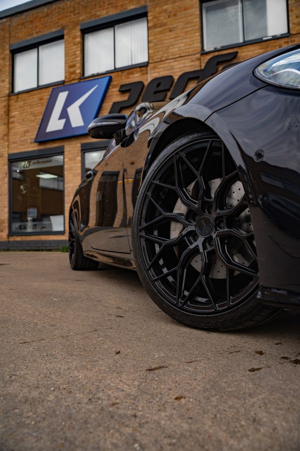 Mercedes E220D AMG Line Riviera RF108 Gloss Black