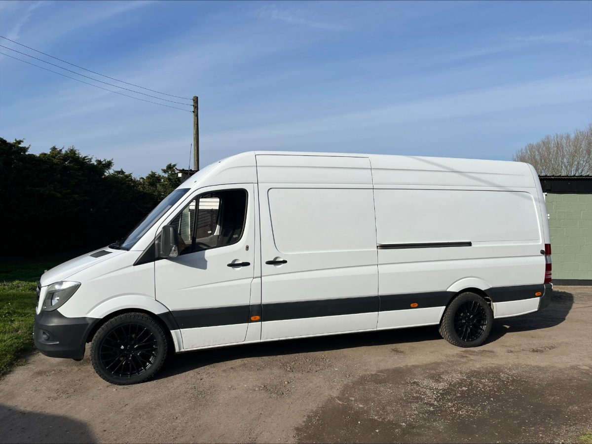 Mercedes Sprinter Riviera RTZ