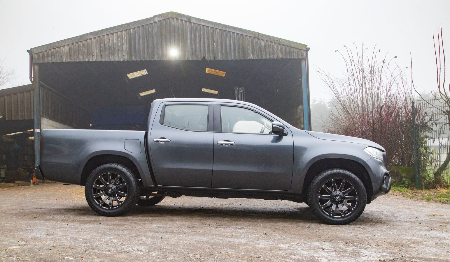 Mercedes X Class Riviera RX500