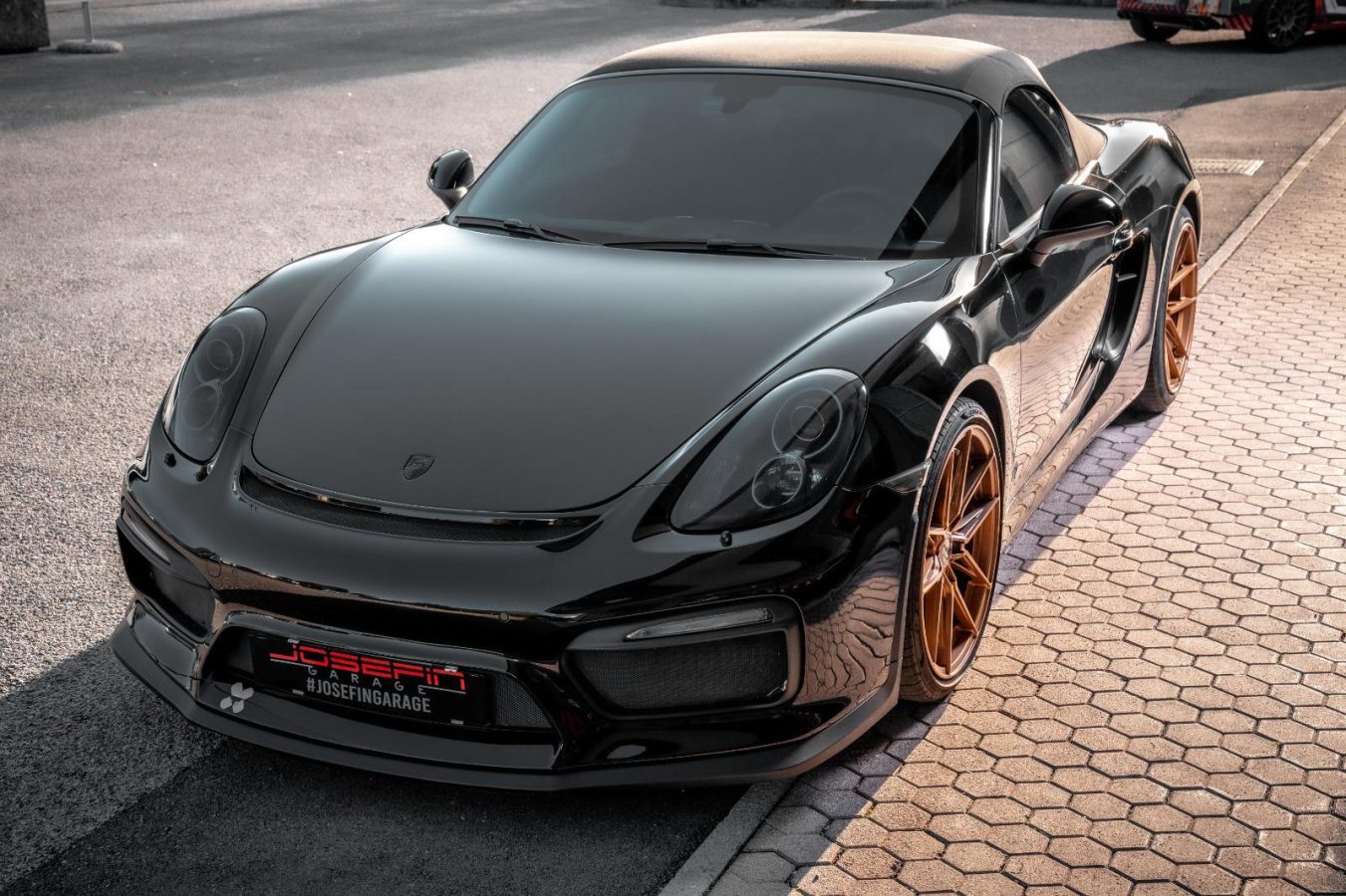 Porsche 718 Boxster Riviera RF107 Bronze