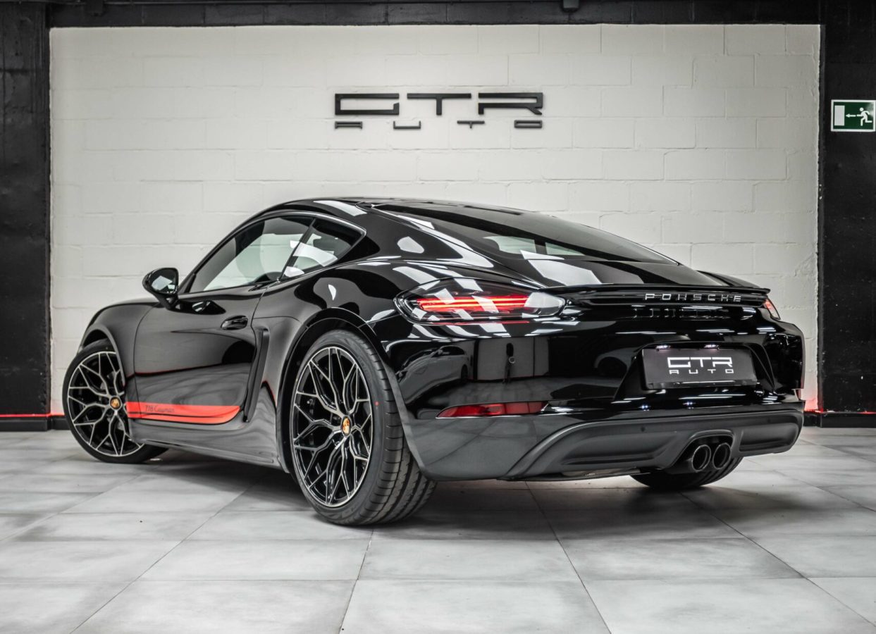 Porsche Cayman 718 Riviera RF108