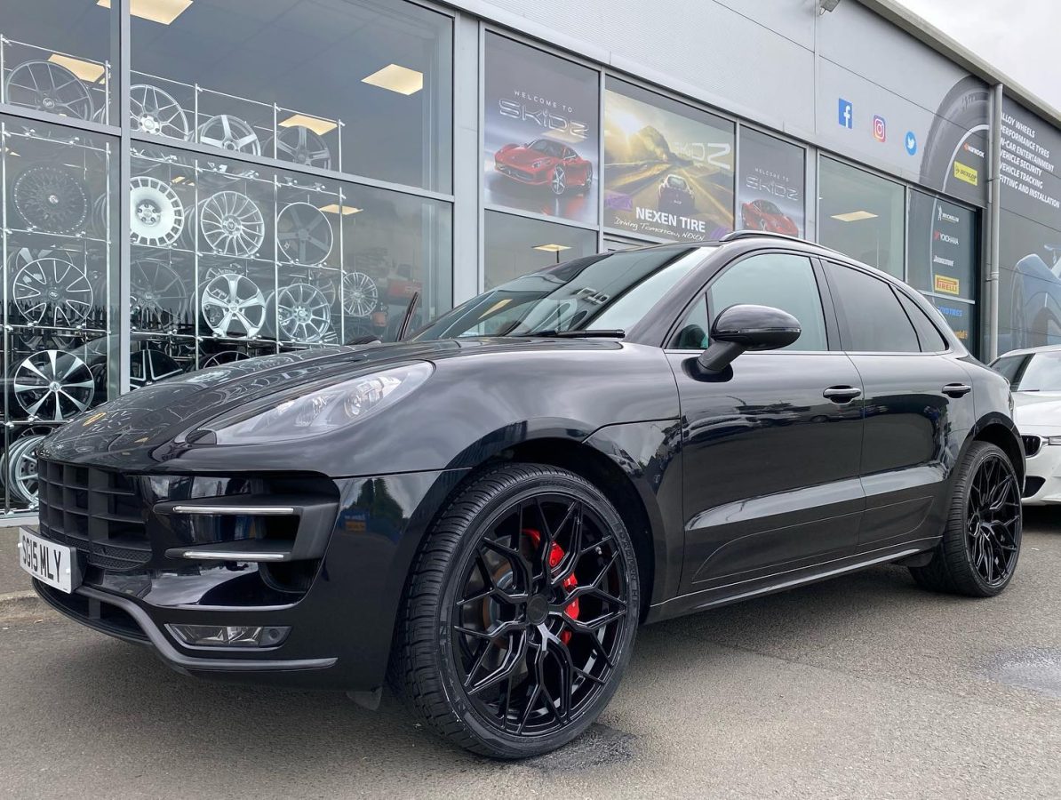 Porsche Macan Riviera RF108 GB