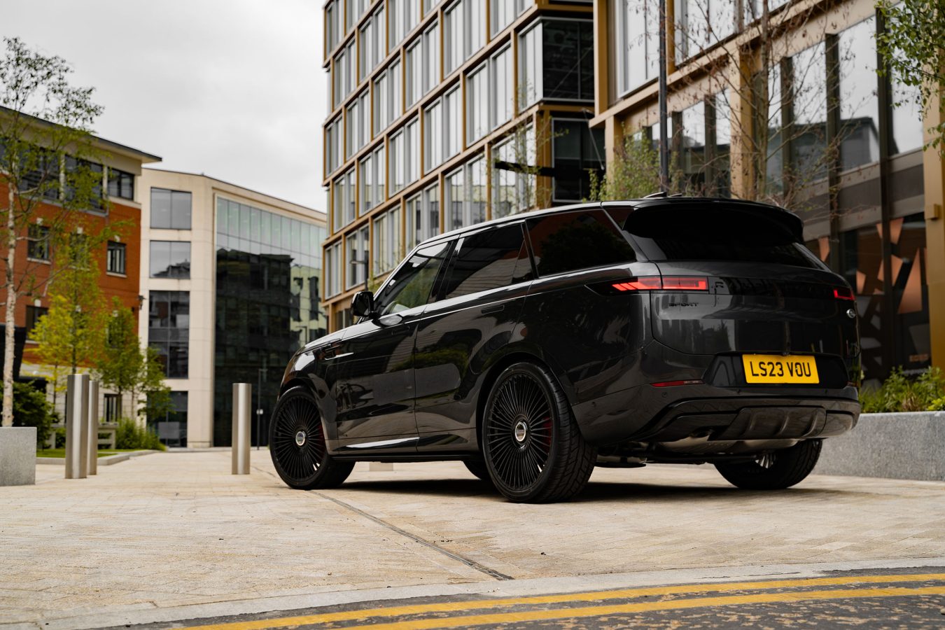 Range Rover Sport L461 Riviera FG3 Gloss Black