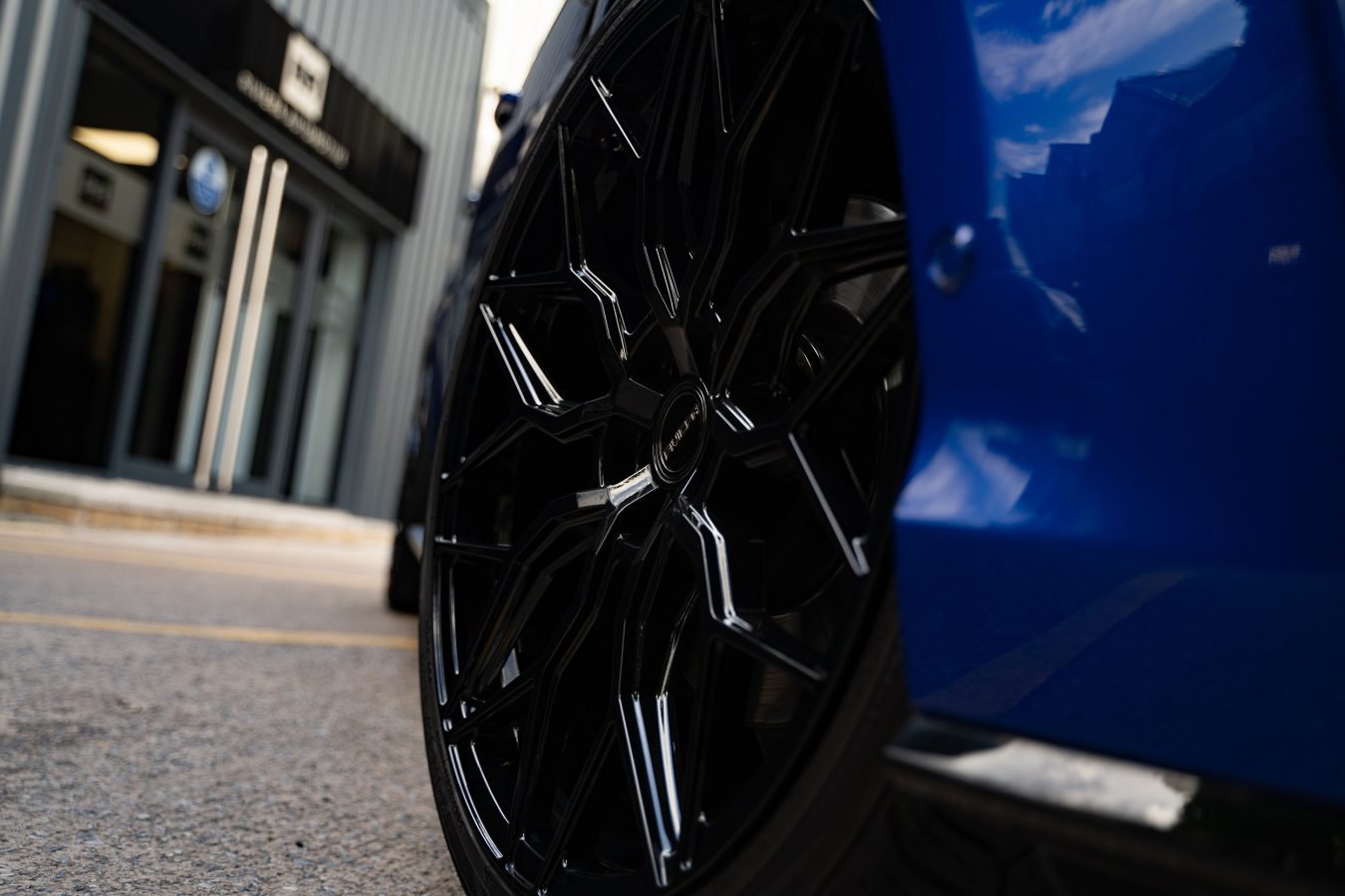 Range Rover Sport SVR Riviera RF108 GB